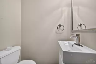 33 Creekwood Square, Glendale, OH 45246 - Photo 24