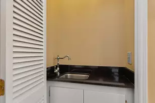 33 Creekwood Square, Glendale, OH 45246 - Photo 18