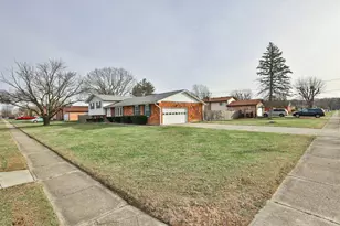 5459 River Rd, Fairfield, OH 45014 - Photo 2