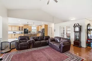 6535 Tree View Dr, Liberty Township, OH 45044 - Photo 10