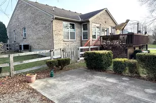 6535 Tree View Dr, Liberty Township, OH 45044 - Photo 2