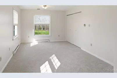 7628 Lesourdsville West Chester Road, West Chester, OH 45069 - Photo 26