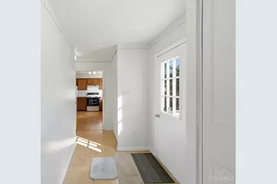 7628 Lesourdsville West Chester Road, West Chester, OH 45069 - Photo 20