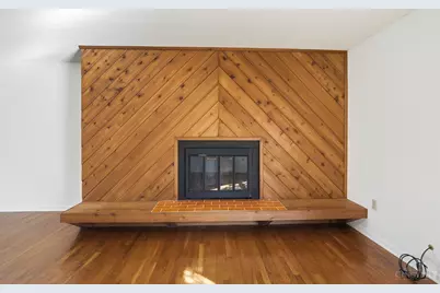 7628 Lesourdsville West Chester Road, West Chester, OH 45069 - Photo 8