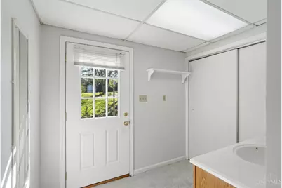 7628 Lesourdsville West Chester Road, West Chester, OH 45069 - Photo 28