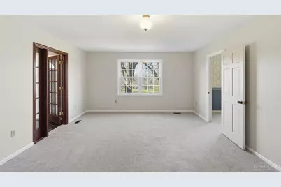 7628 Lesourdsville West Chester Road, West Chester, OH 45069 - Photo 22