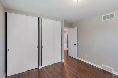 6085 Capri Drive, Cincinnati, OH 45224 - Photo 12