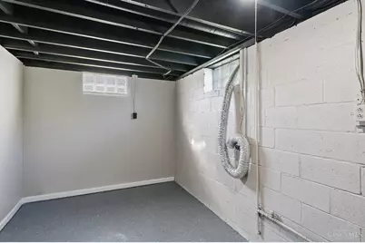 6085 Capri Drive, Cincinnati, OH 45224 - Photo 32