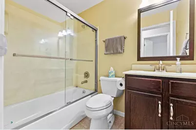 5011 Columbia Circle, West Chester, OH 45011 - Photo 8