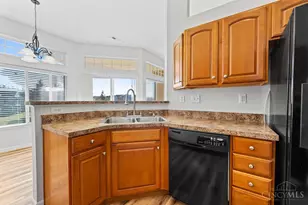 1217 Feather Trail, Hamilton Township, OH 45039 - Photo 8