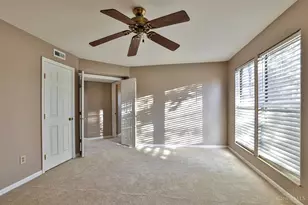 492 Mapleleaf Dr, Union Township, OH 45255 - Photo 20