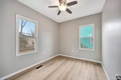 5320 Ward Street, Cincinnati, OH 45227 - Photo 12