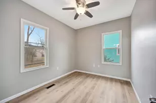 5320 Ward St, Cincinnati, OH 45227 - Photo 12