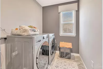 5817 Montrose Court, Hamilton Township, OH 45152 - Photo 30