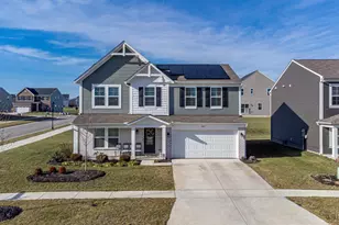 5817 Montrose Ct, Hamilton Township, OH 45152 - Photo 2