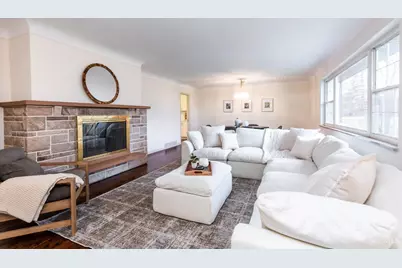 9299 Fidelis Drive, Blue Ash, OH 45242 - Photo 4