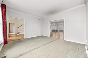 609 Valley Woods Ct, Miami Township, OH 45140 - Photo 16