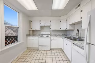 3280 Jefferson Ave, Cincinnati, OH 45220 - Photo 18