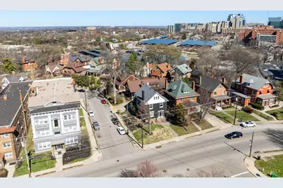 3280 Jefferson Avenue, Cincinnati, OH 45220 - Photo 2