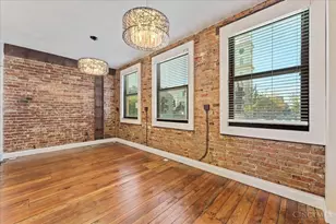 1302 Main St, Cincinnati, OH 45202 - Photo 30