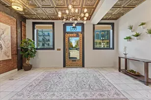 1302 Main St, Cincinnati, OH 45202 - Photo 4