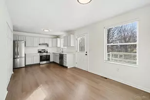 7985 Kenneth St, West Chester, OH 45069 - Photo 4