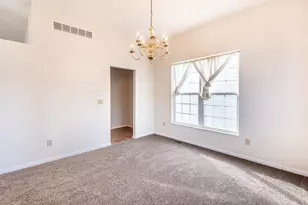 441 Lake Front Dr, Lebanon, OH 45036 - Photo 10