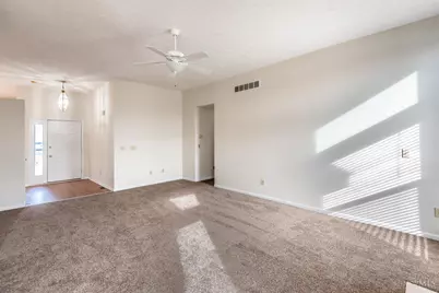 441 Lake Front Drive, Lebanon, OH 45036 - Photo 14