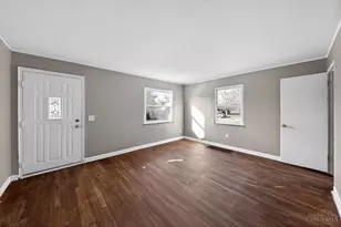 2922 Royal Glen Dr, Colerain Township, OH 45239 - Photo 4