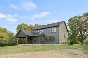 6695 Loveland-Miamiville Rd, Miami Township, OH 45140 - Photo 12