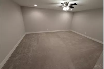 9240 Beacon Street, Deerfield Township, OH 45040 - Photo 16