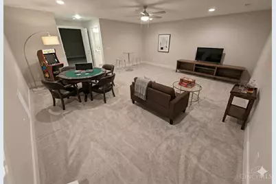 9240 Beacon Street, Deerfield Township, OH 45040 - Photo 8