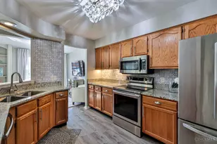 6748 Sandharbor Ct, Hamilton Township, OH 45039 - Photo 12