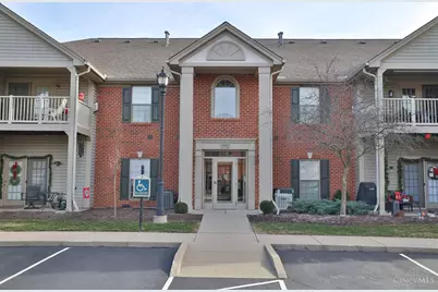8002 Pinnacle Point Drive #201, West Chester, OH 45069 - Photo 2