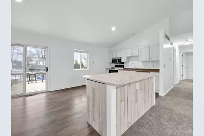 685 Mockingbird Lane, Union Township, OH 45244 - Photo 14