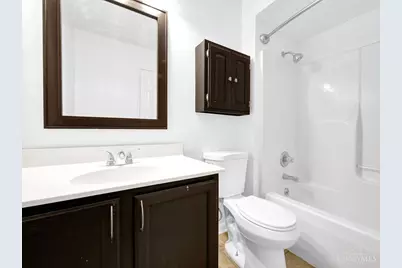 685 Mockingbird Lane, Union Township, OH 45244 - Photo 16