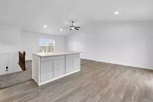 685 Mockingbird Ln, Union Township, OH 45244 - Photo 12