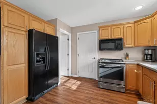 1529 Denny Dr, Pierce Township, OH 45102 - Photo 4