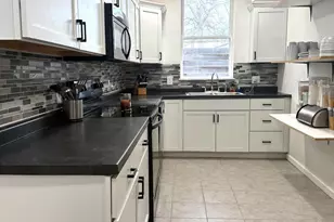 308 S Broadway St, Blanchester, OH 45107 - Photo 8