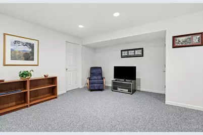 9498 Carriage Run Circle, Deerfield Township, OH 45140 - Photo 24