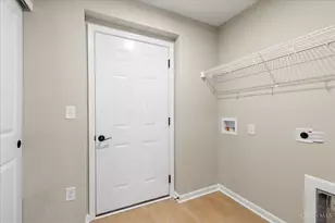 5892 Parkview Ln, Miami Township, OH 45150 - Photo 22