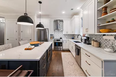 220 Vintage Club Drive #104, Montgomery, OH 45249 - Photo 10