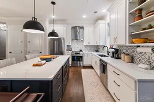 220 Vintage Club Dr, Montgomery, OH 45249 - Photo 10