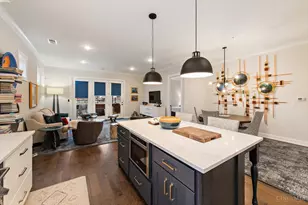 220 Vintage Club Dr, Montgomery, OH 45249 - Photo 8