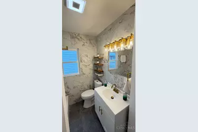 2220 Yankee Road, Middletown, OH 45044 - Photo 12