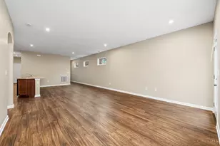 5801 Parkview Ln, Miami Township, OH 45150 - Photo 14