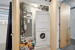 353 W 4th St, Cincinnati, OH 45202 - Photo 28