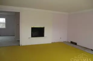 6331 Starridge Ct, Green Township, OH 45248 - Photo 6