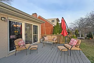 7311 Timberknoll Dr, Sycamore Township, OH 45242 - Photo 24