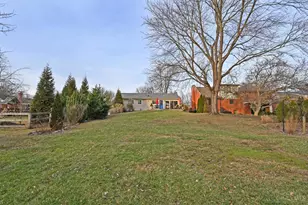 7311 Timberknoll Dr, Sycamore Township, OH 45242 - Photo 30